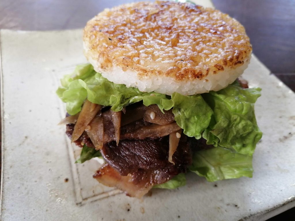 猪肉ライスバーガー