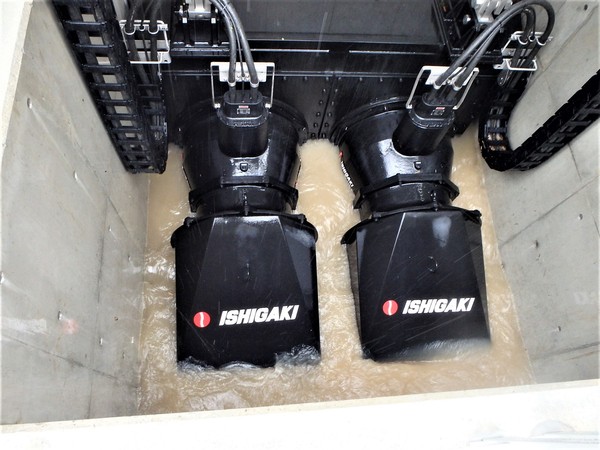 排水ポンプの写真