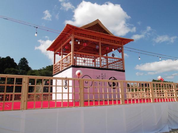 素敵な木造ヤグラが完成した写真