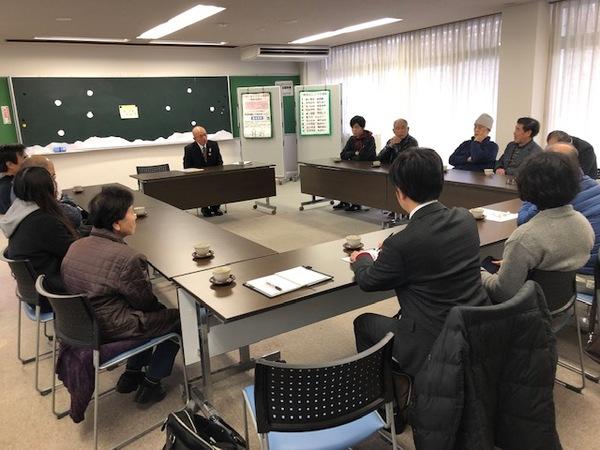 自治会内で生じている市への要望をしている写真