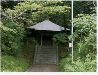 正面から撮られた観音堂の写真